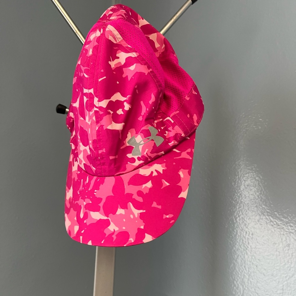 Under Armour Pink Camo Cap - Picture 1 of 5